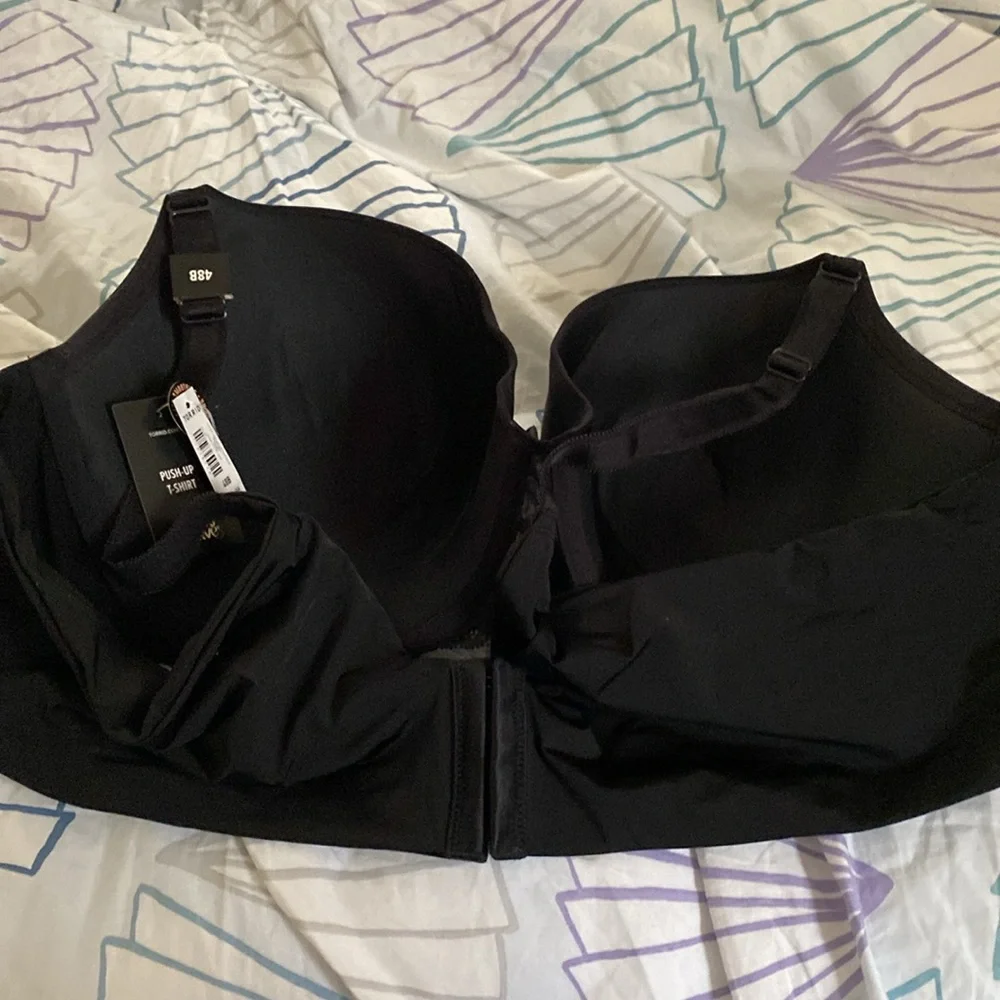 NWT Torrid Curve Push Up T-Shirt Bra Black Size 48B Molded Cups Padded